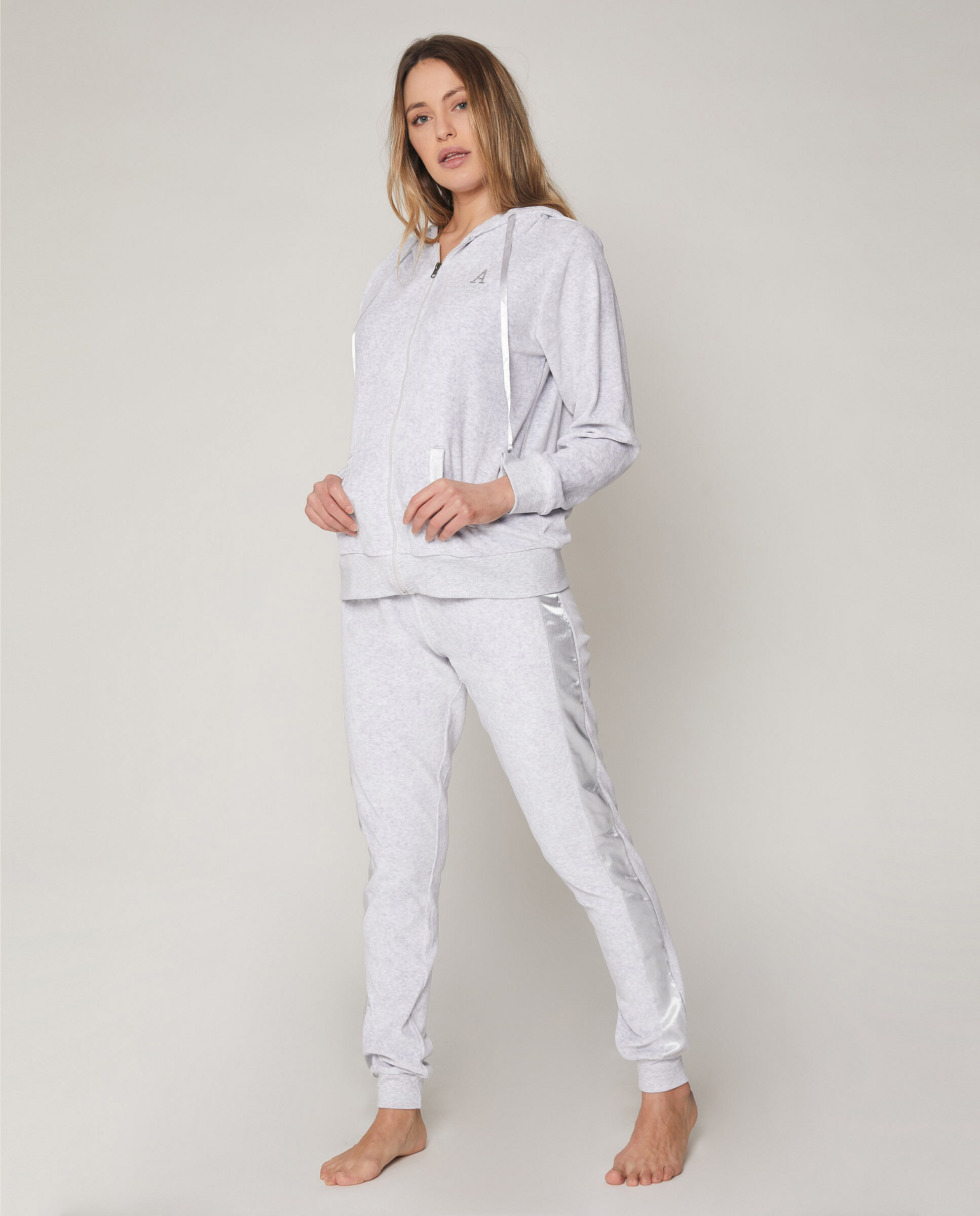 Admas Pyjama en Velours Sport Home gris