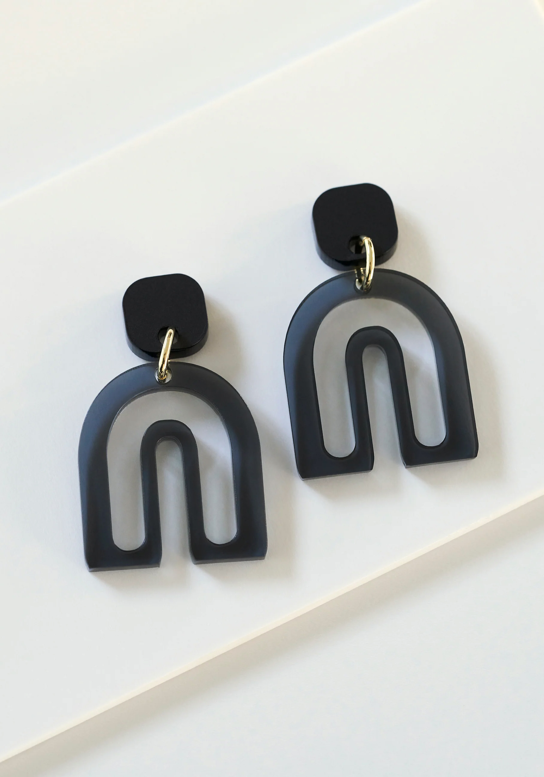 Vanto Ohrringe Pika Anthracite & Frosted Black