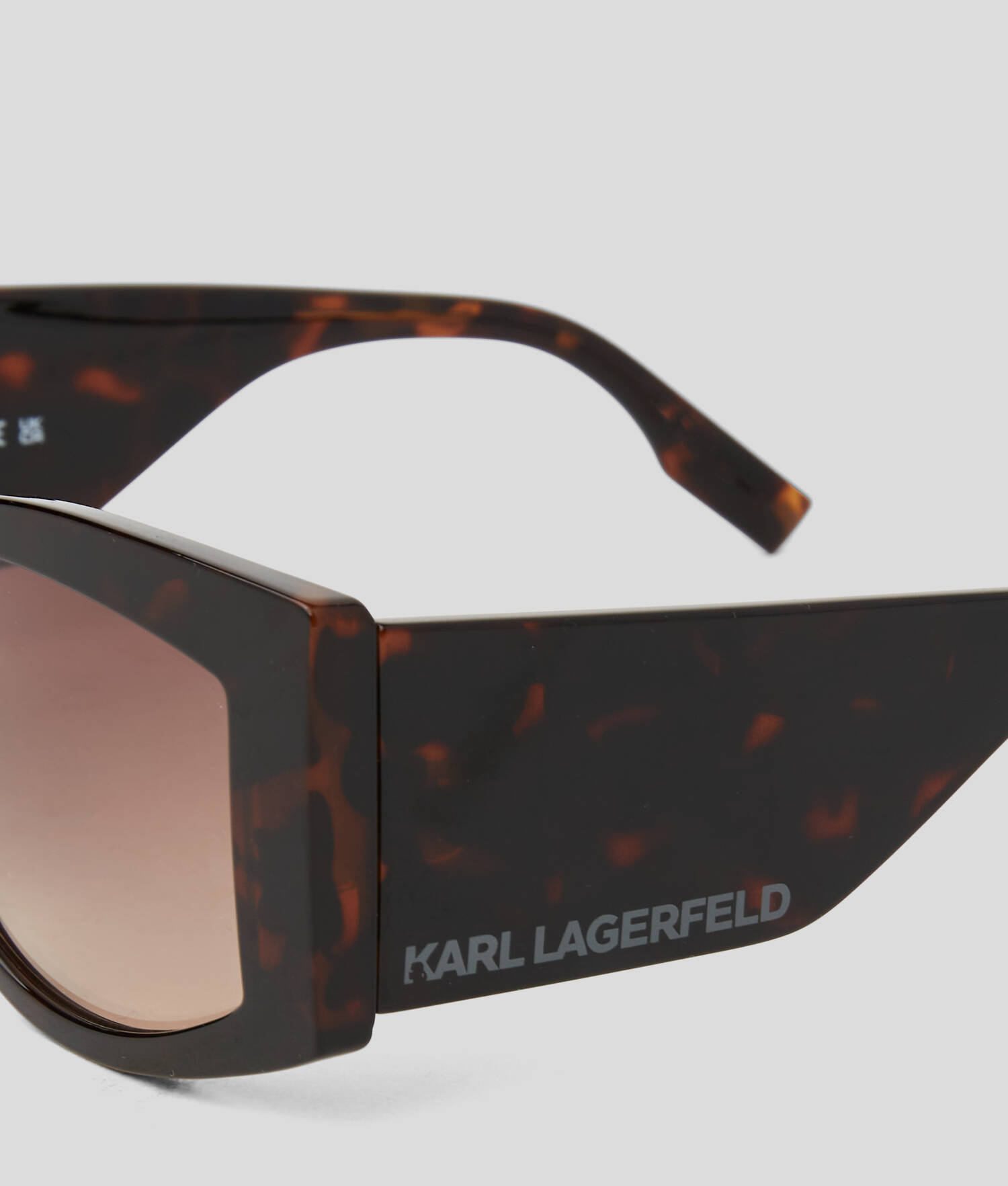 LUNETTES DE SOLEIL AVEC LOGO KARL - Tortue Foncée