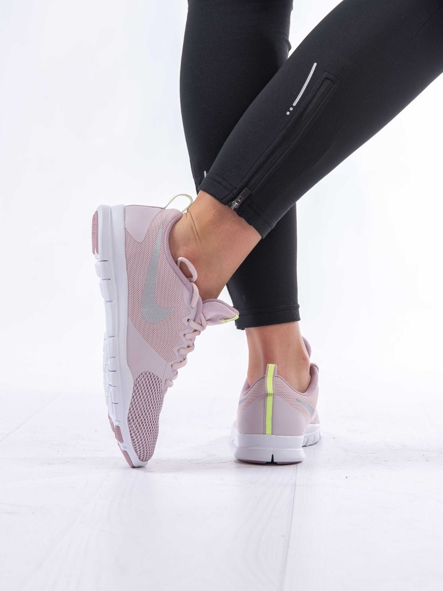 Flex Essential Training Shoe