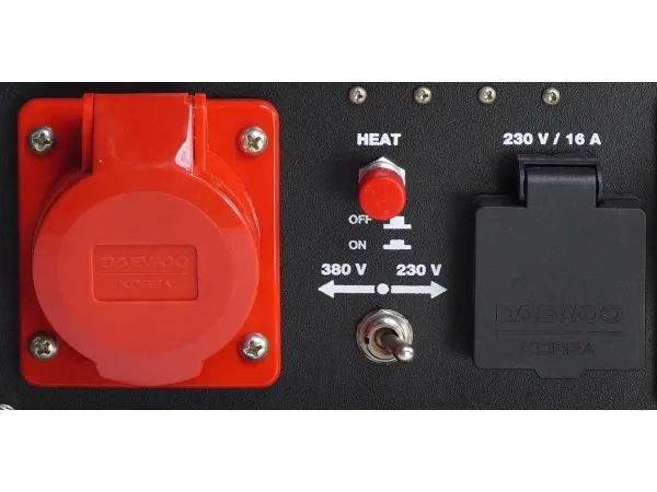 Daewoo DDAE 9000DXE-3, 6000 W, 230 V, 13,5 L, Diesel, Manuel/Elektronisk, 50 Hz