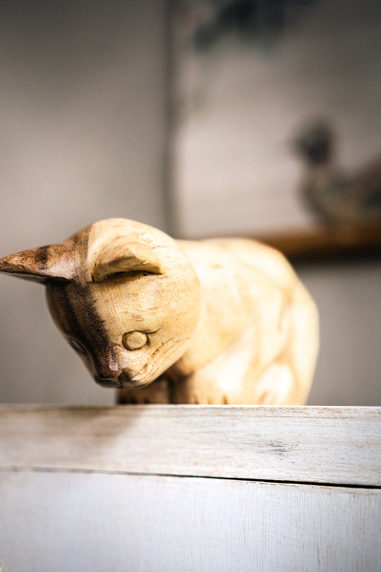 Massivholz-Figur 'Katze', natur, H 12 cm, L 24 cm, B 10 cm von fischer's lagerhaus