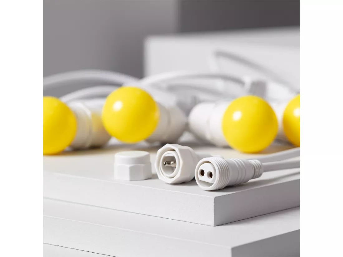 Kit Guirlande Waterproof 5.5m Blanche + 8 Ampoules LED E27 G45 3W de Couleurs Jaune