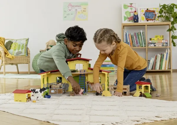 Schleich Large Farm with Animals and Accessories