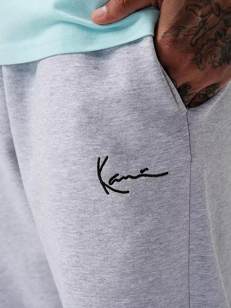 KARL KANI Jogginghose  grau
