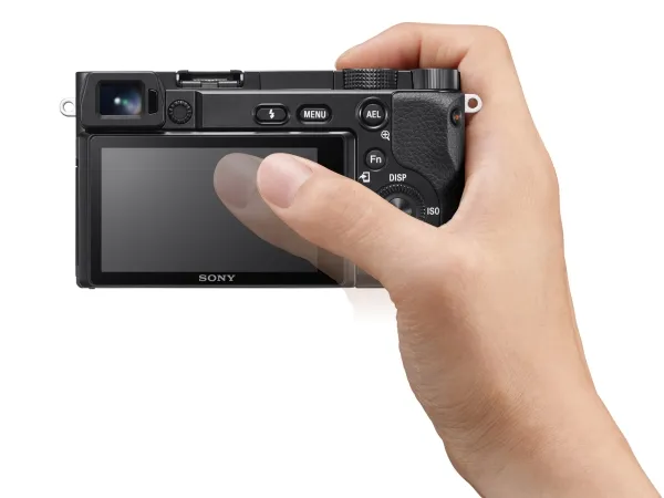 Sony a6100 ILCE-6100 - Digitalkamera - spejlløst - 24.2 MP - APS-C - 4K / 30 fps 16-50 mm Power Zoom-objektiv - Wi-Fi, NFC, Bluetooth - sort