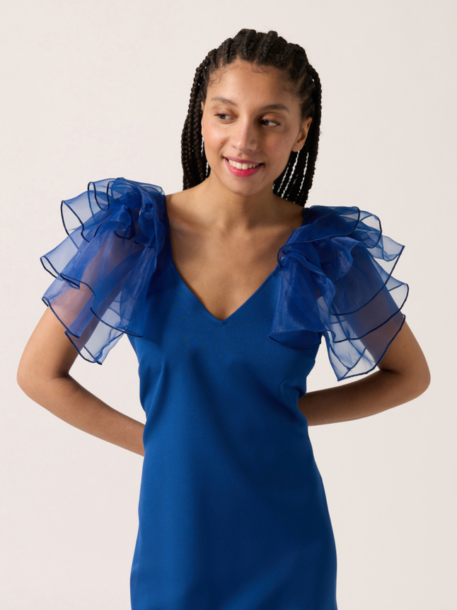Robe avec manches en organza