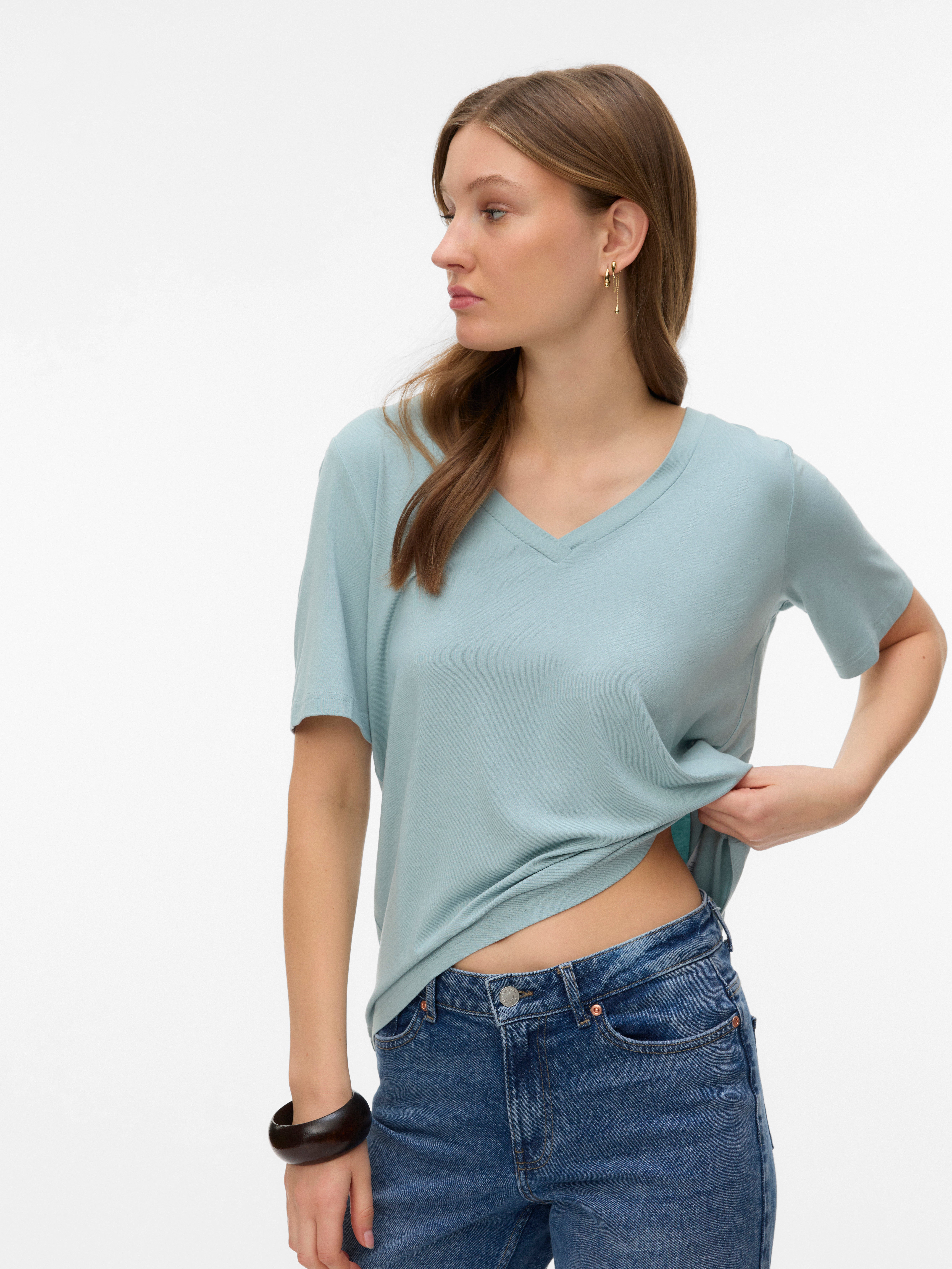 AWRITA T-shirts