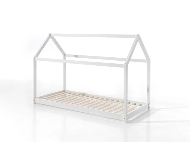 Vipack Kinderbett »Cabane, Kiefer massiv, Made in Europe, inklusive Rolllattenrost« wahlweise in 2 Farben und 2 Grössen erhältlich,  Bodenfreiheit ca. 2,5 cm zur besseren Belüftung, stabil gebaut
