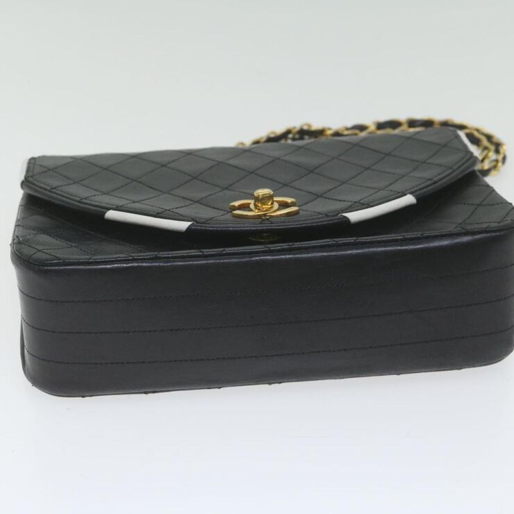 Chanel Vintage Chanel Flap Bag Black