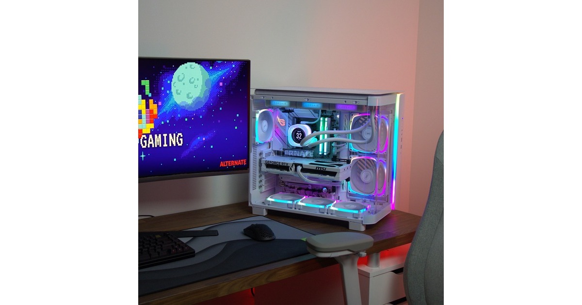 ALTERNATEThunderstorm Pro Ryzen 7 – RTX 5080 White gaming pc  (Wit | R7 9800X3D | RTX 5080 | 32 GB | 2 TB SSD)