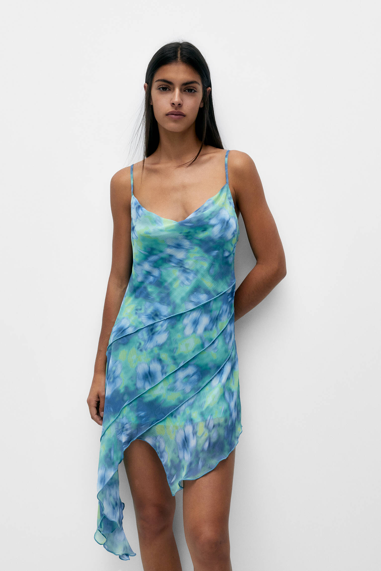 VESTIDO ASSIMÉTRICO DE CHIFFON - AZUL-ESVERDE