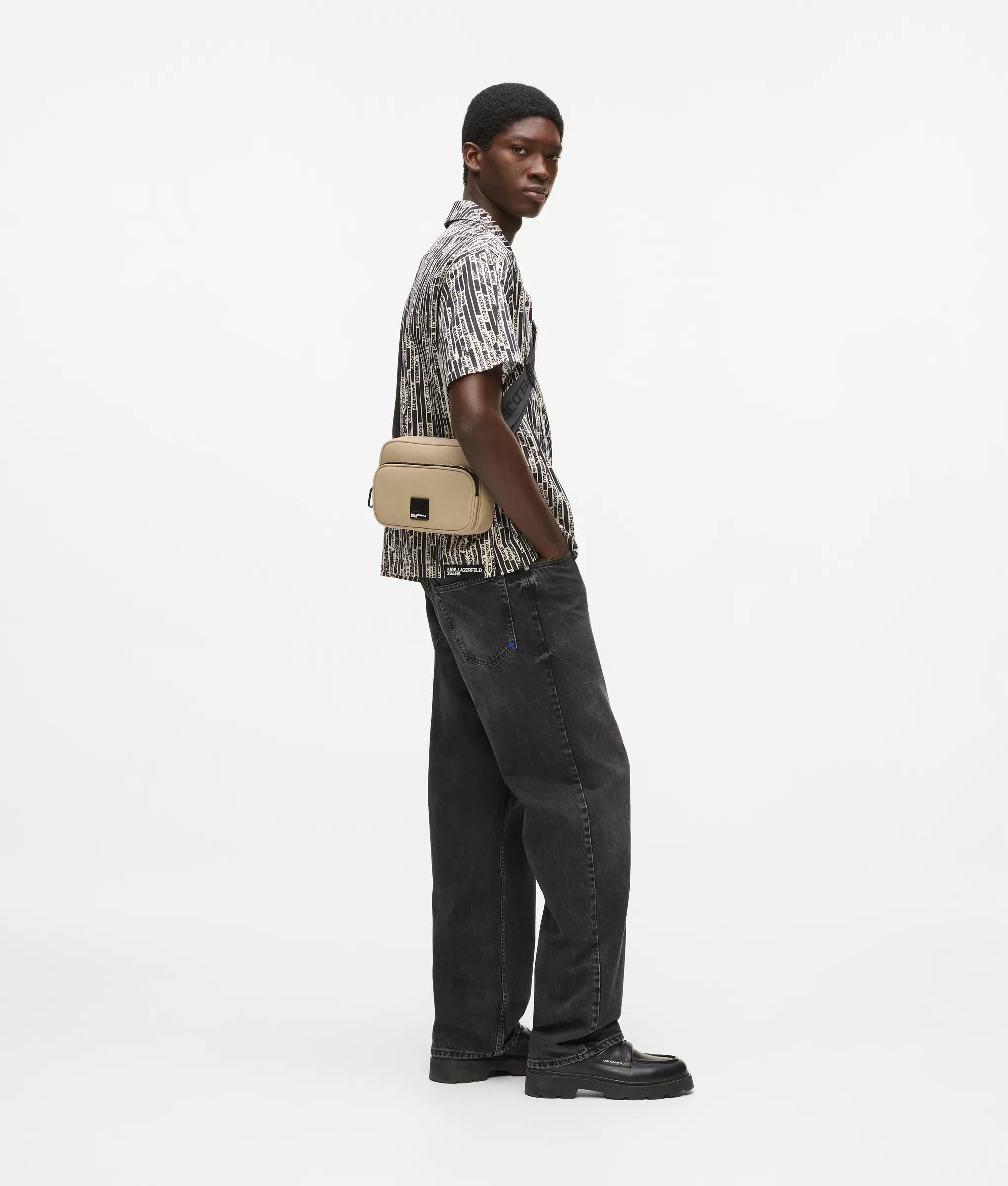Box logo extra grote cameratas