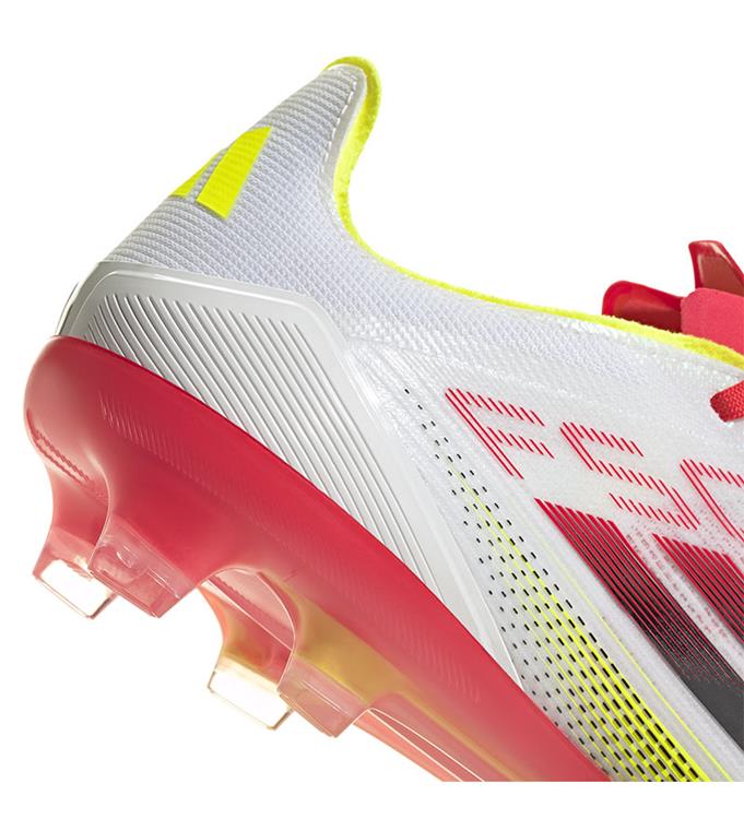 F50 PRO FG FTWWHT-CBLACK-SYELLO