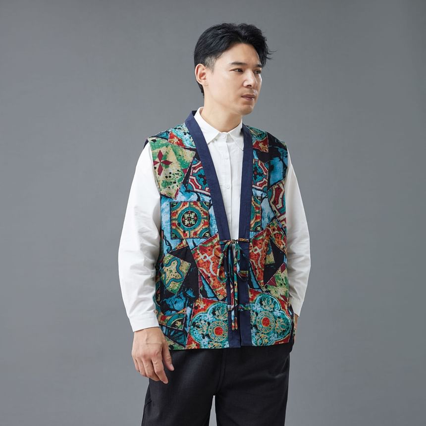 Sparrow Farm - V-hals vest met patroon en kikkerknopen