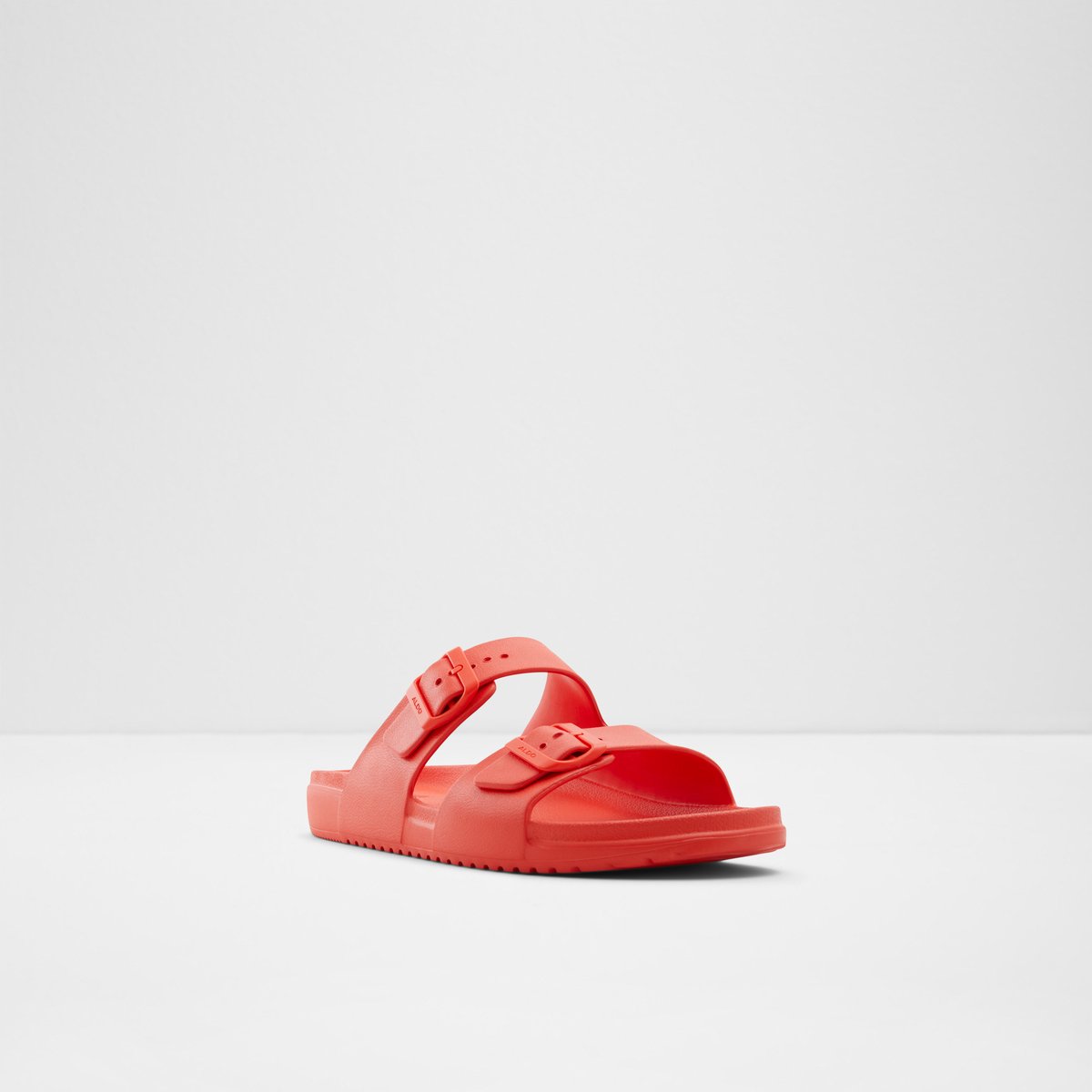 Hideo Red Men Slides