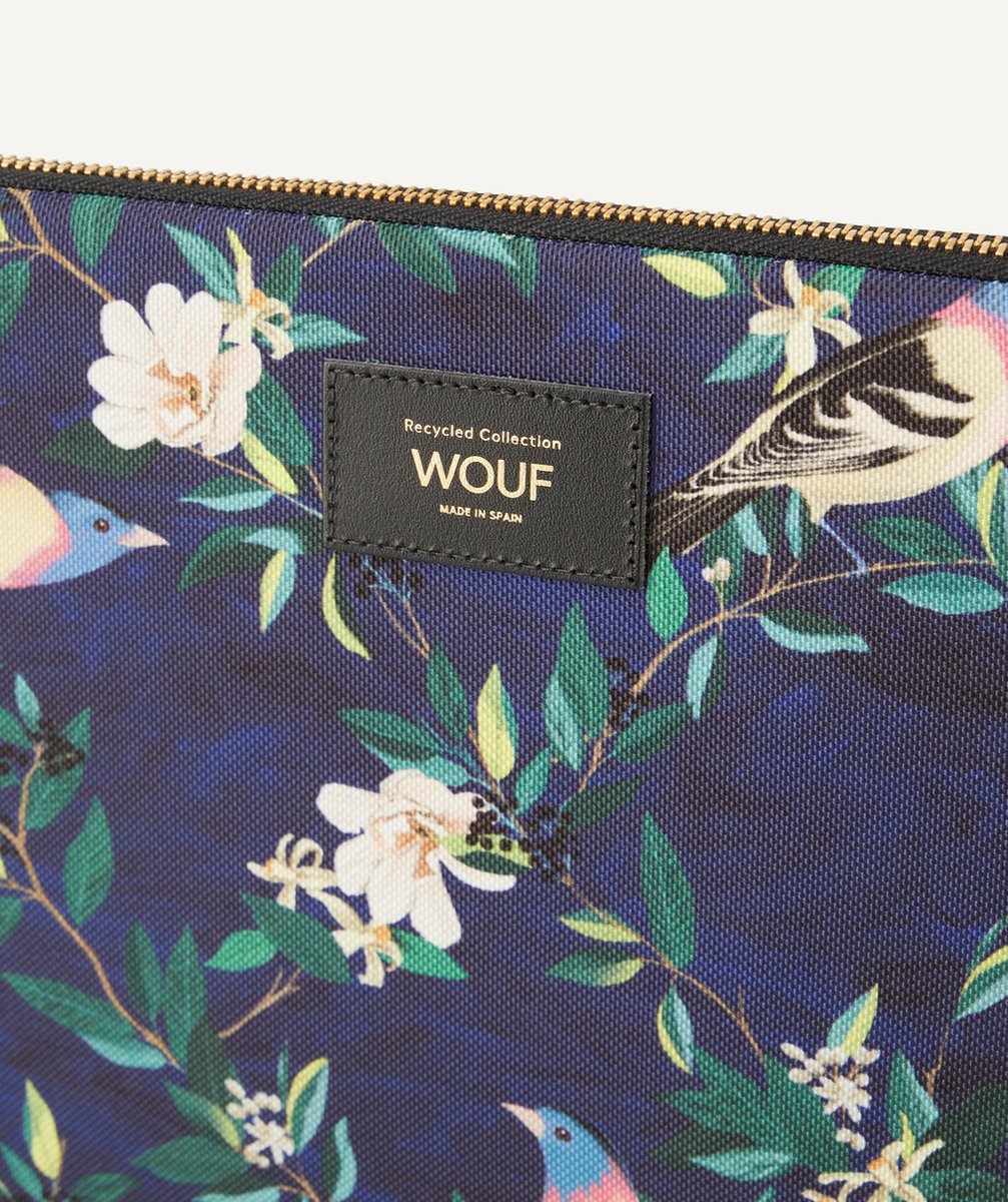 WOUFHOUSSE POUR TABLETTE EN FIBRES RECYCLÉES BLEUE ET IMPRIMÉE OISEAUX