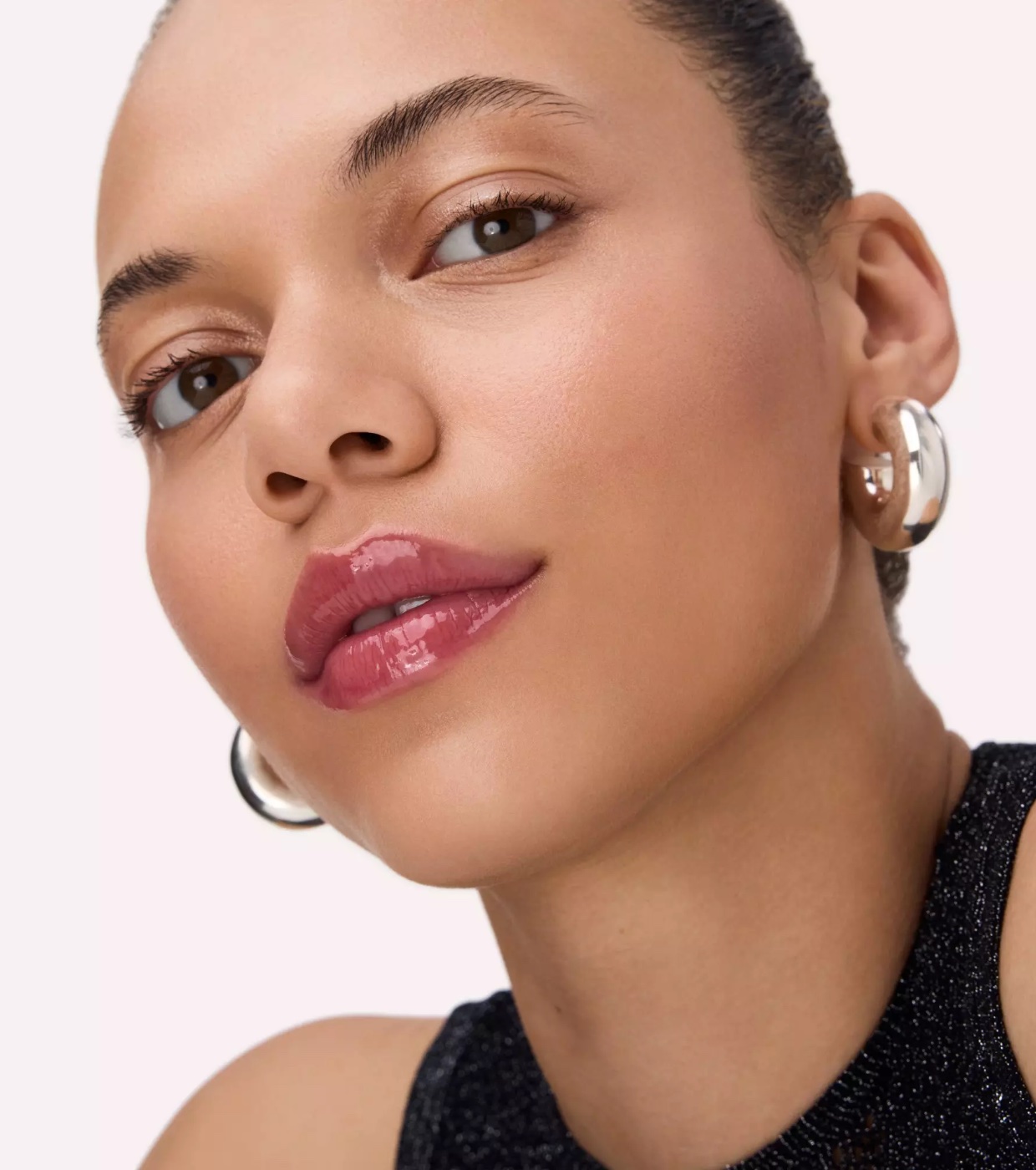 Catrice - Bálsamo Labial com Cor Peptide Bliss Glossy - 030: Dew Not Disturb