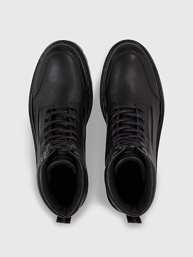 Botas de couro