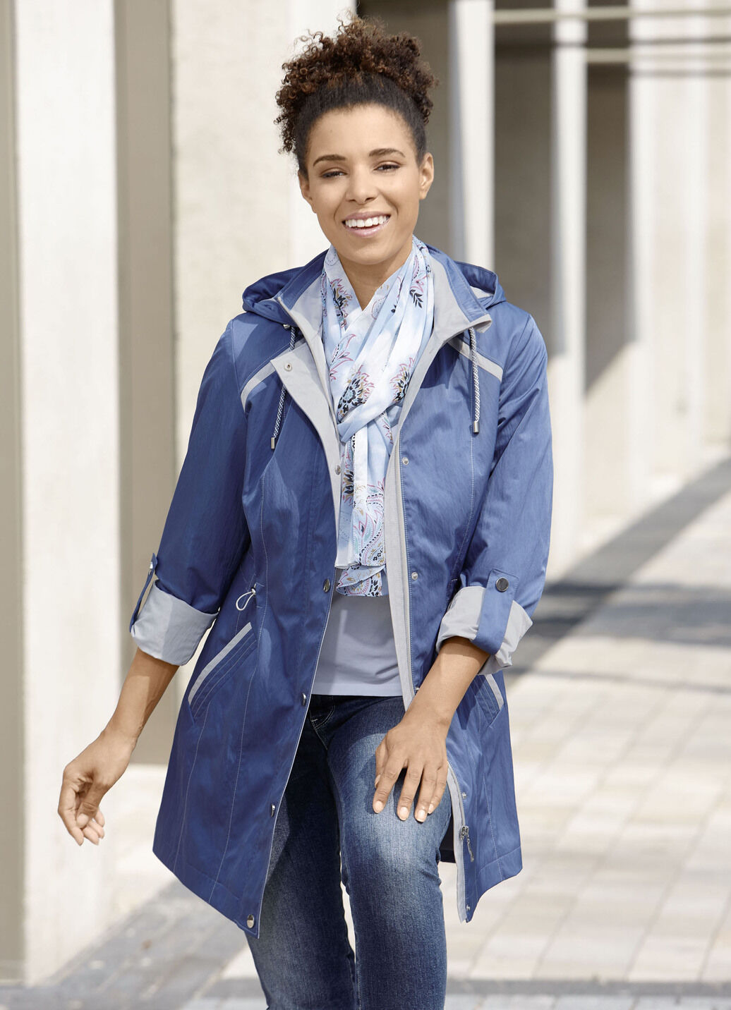 Longjacke mit krempelbaren Ärmeln