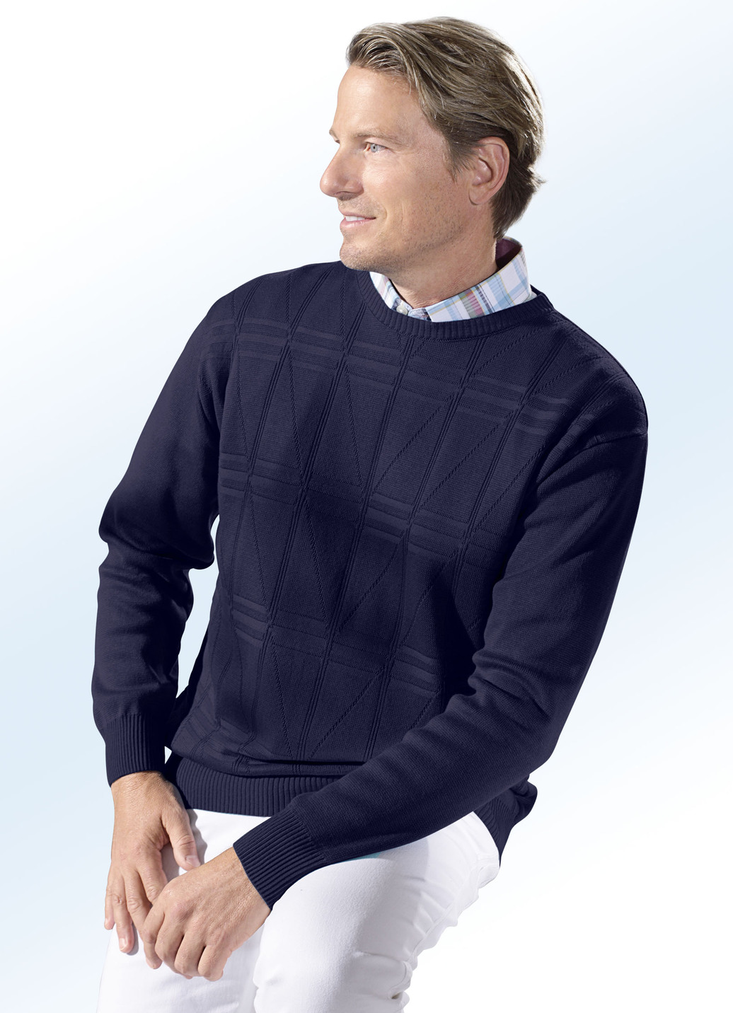 Schicker Rundhalspullover in 3 Farben