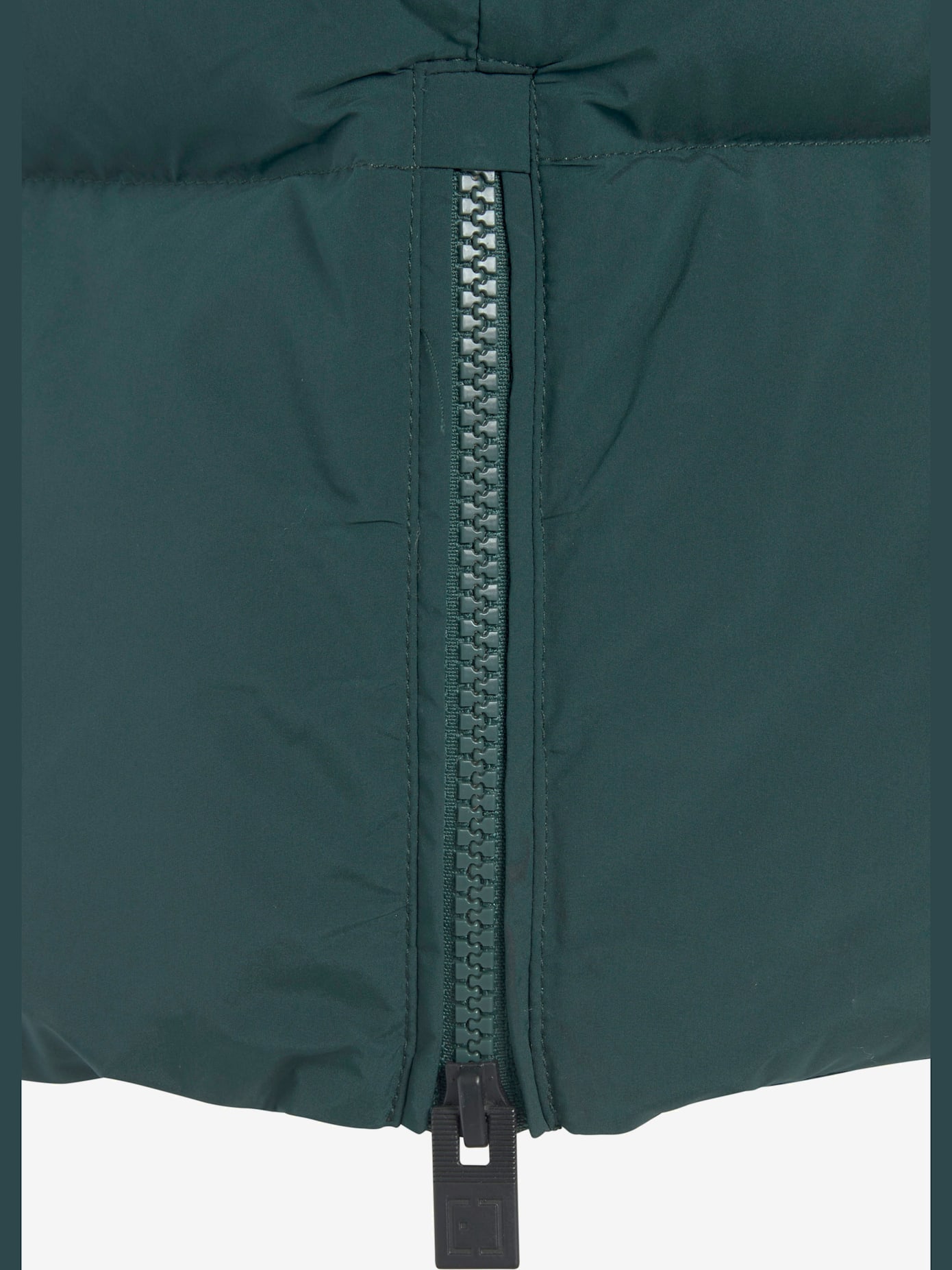 Gilet matelassé doublé avec capuche réglable