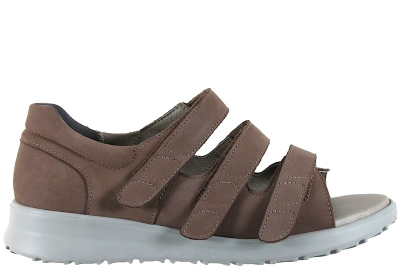 NEW FEET SANDAL I SANDFARVET NUBUCK