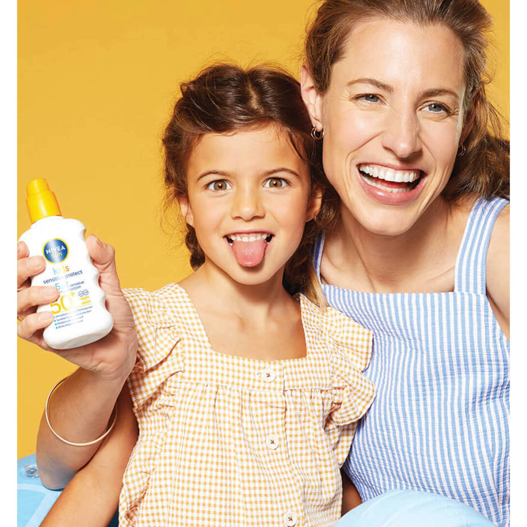 Fijne zonnebrand wat fijn smeert!Kids Protect & Sensitive zonnebrand spray - SPF50+ - 200 ml