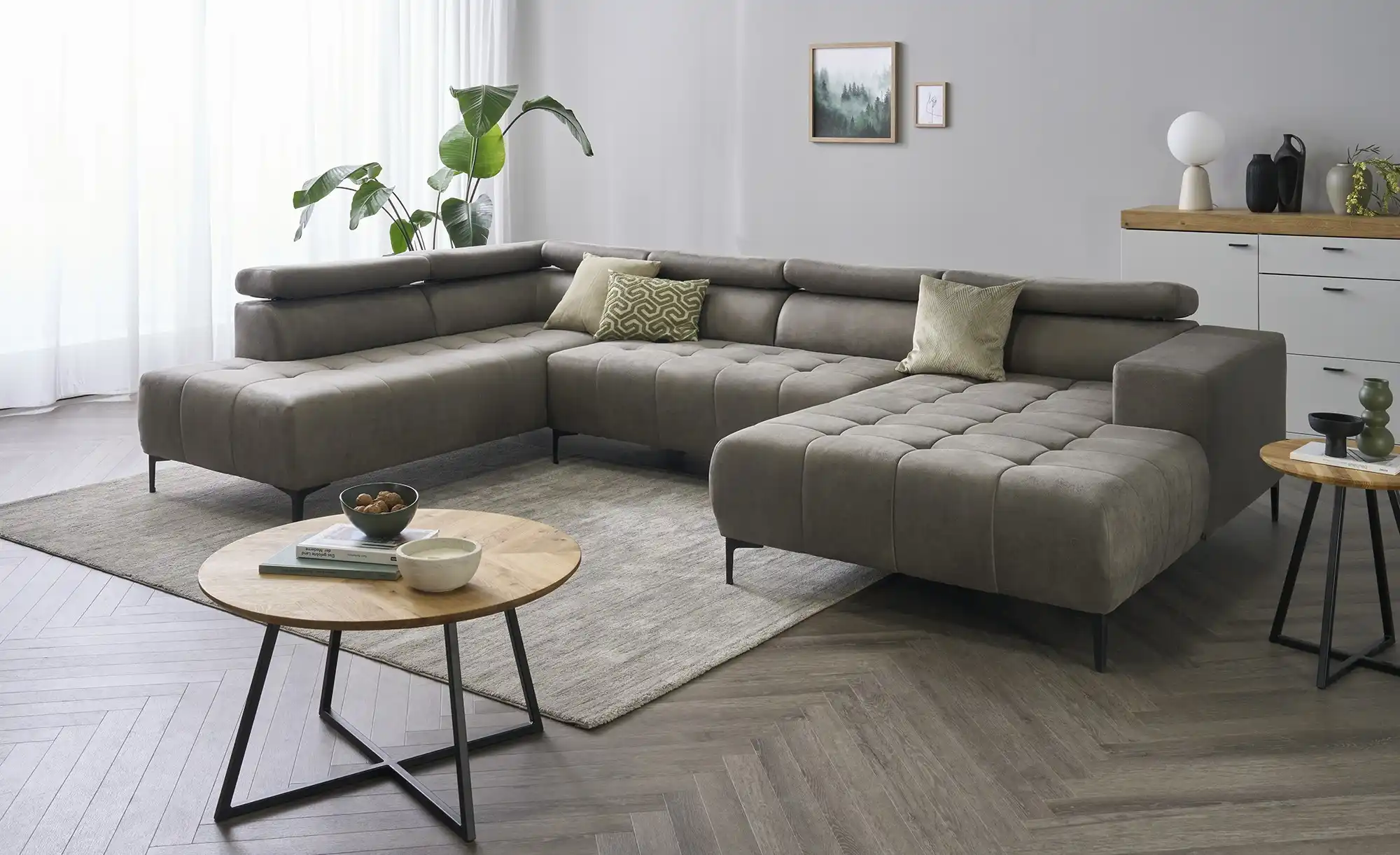 switch Wohnlandschaft aus Mikrofaser Caro