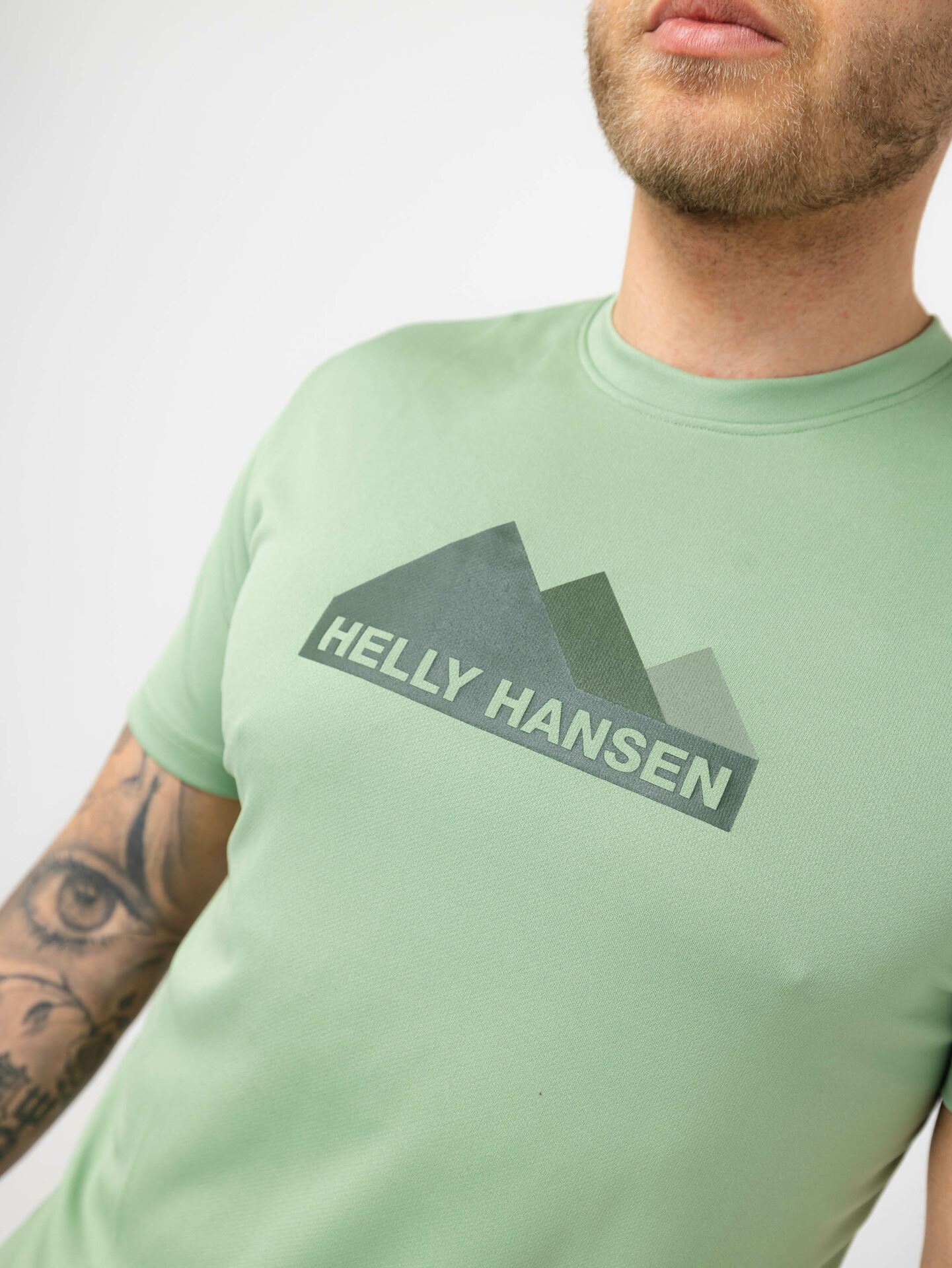 HH Tech Graphic T-Shirt
