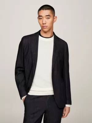 Terno de duas peças em sarja jeans, corte slim.