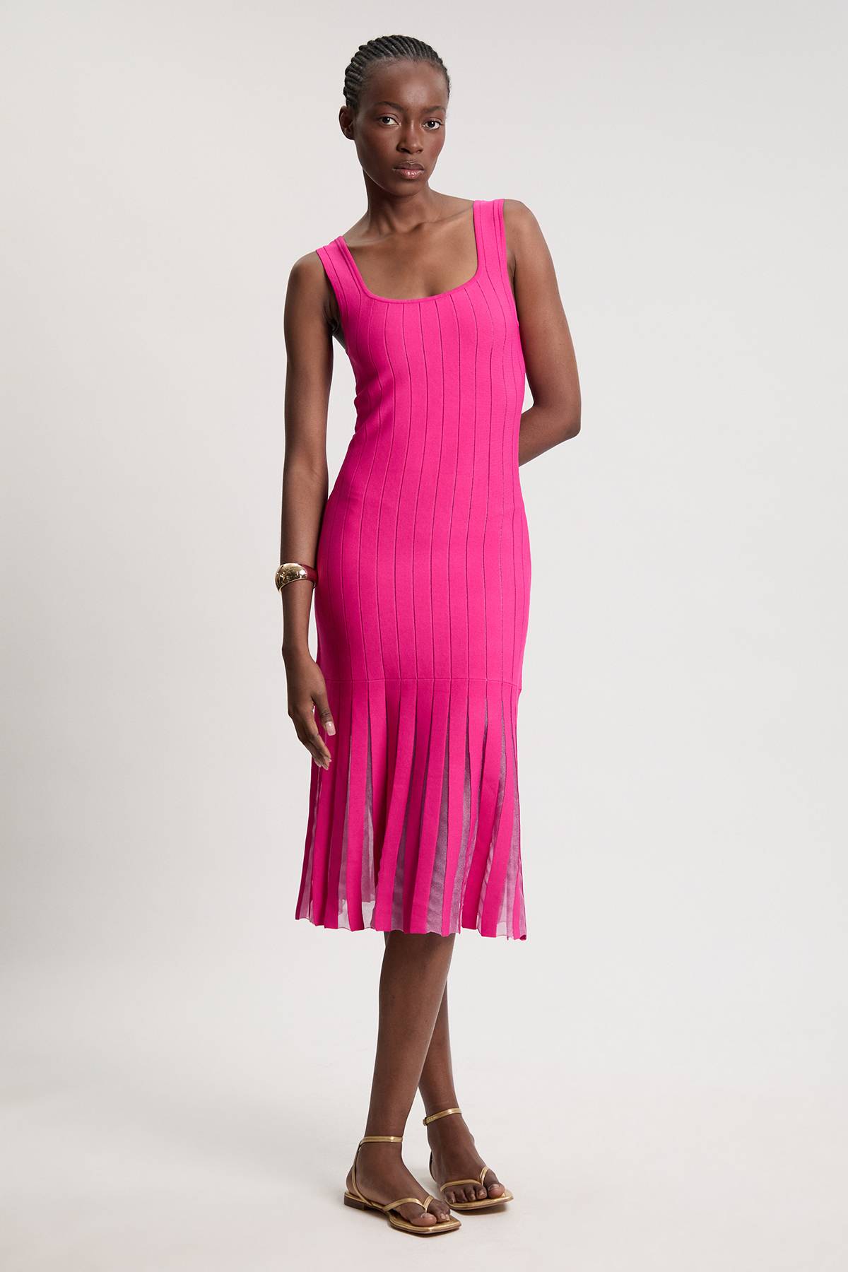 KarenMillen Robe courte en tricot stretch à col carré et ourlet retourné