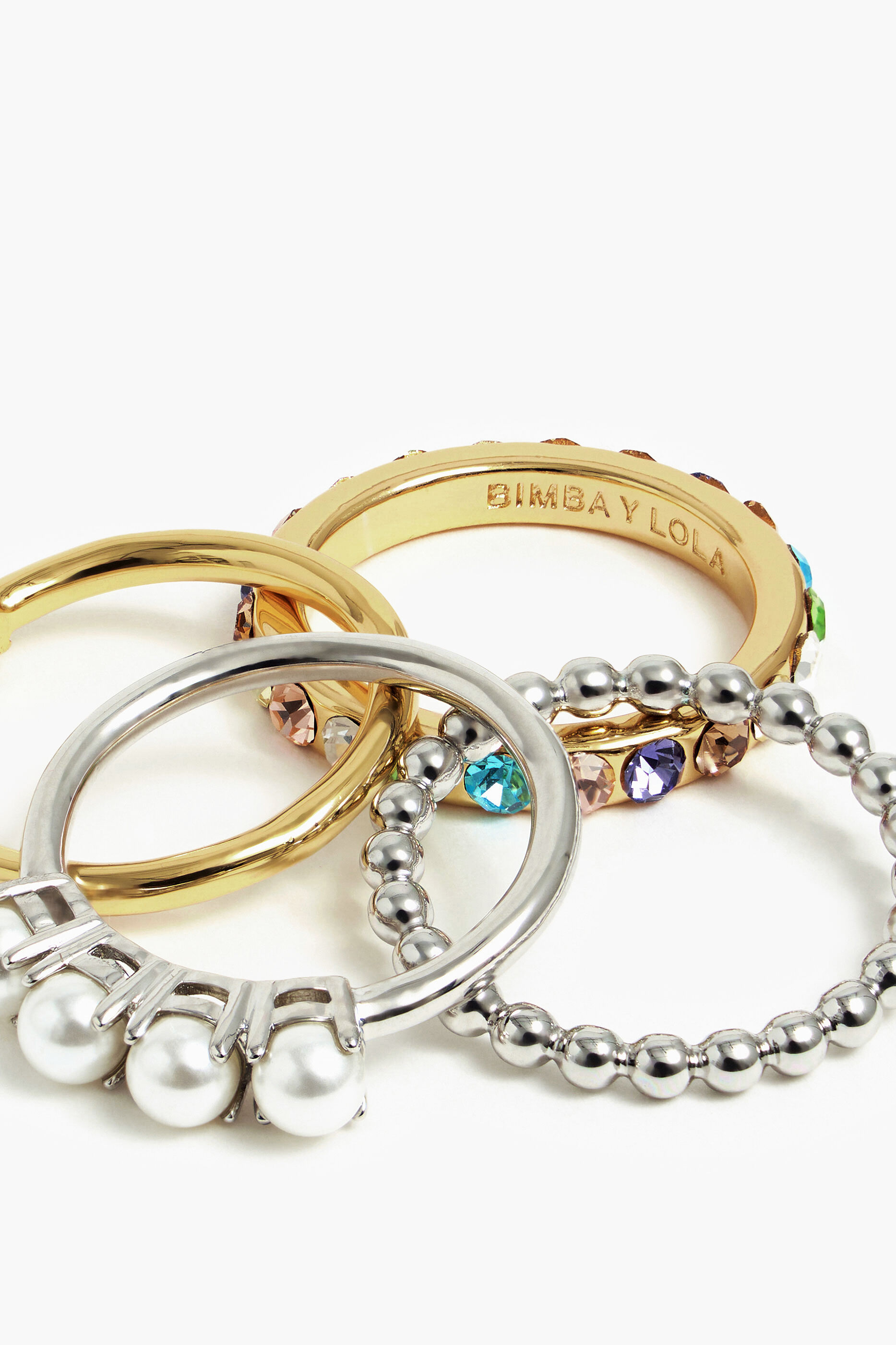 Conjunto de anéis de cristal