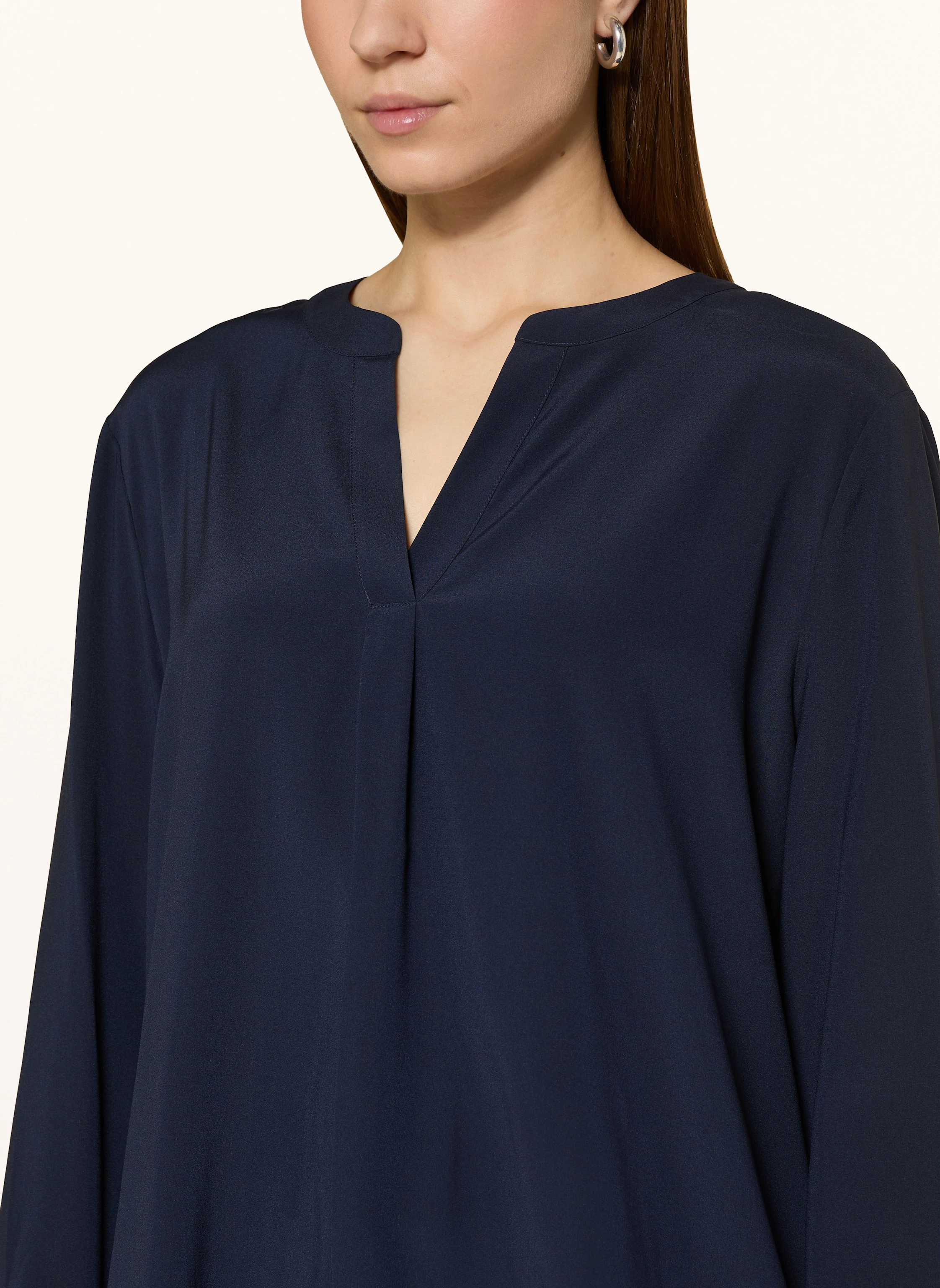 HERZEN'S ANGELEGENHEIT Blusenshirt aus Seide