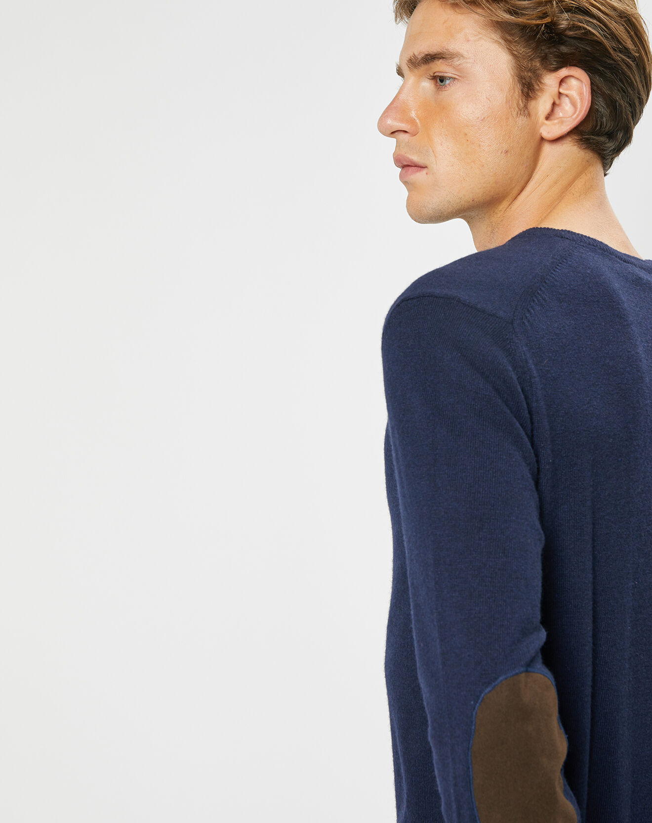 Hackett London Pull en Laine & cachemire mélangés col V bleu marine