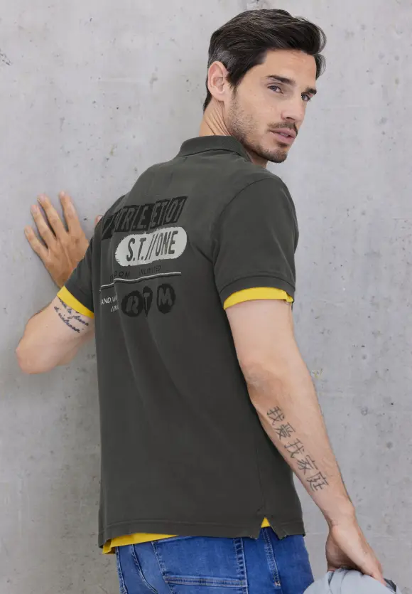 Poloshirt in Washed Optik - coal grey