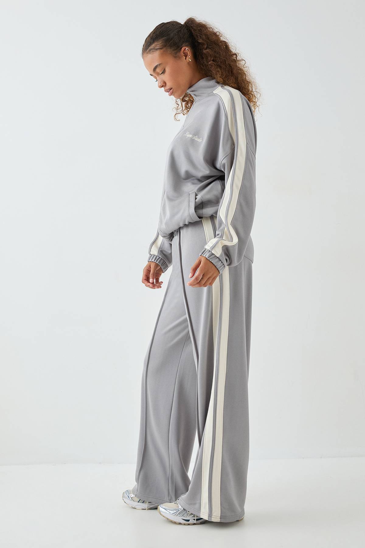 Veste de Survêtement Zippée DSGN Studio Tricot à Bandes Latérales