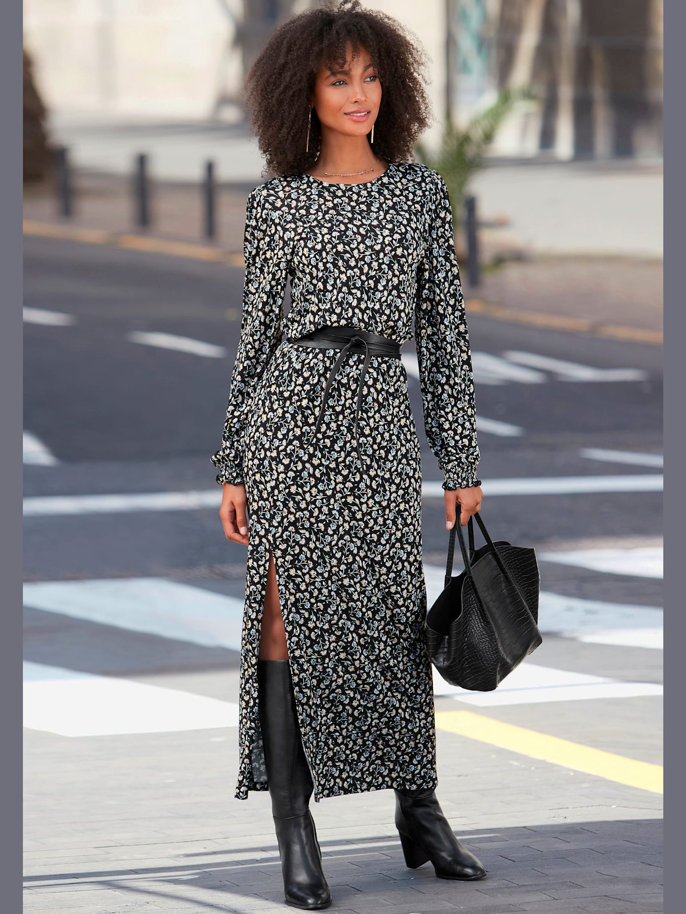 Robe mi-longue robe midi avec encolure ronde