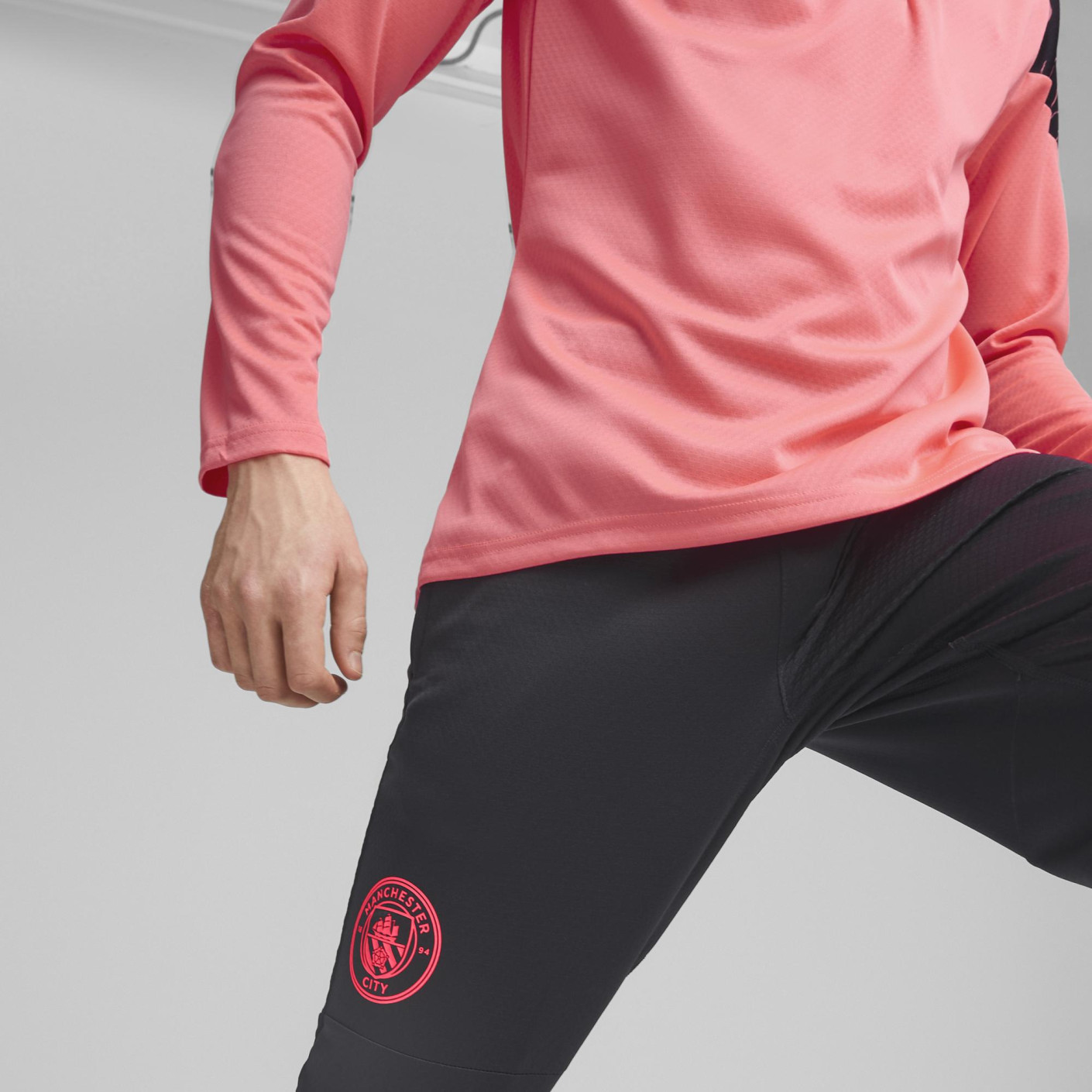 PUMA Manchester City Trainingsbroek 2023-2024 Donkerblauw Roze