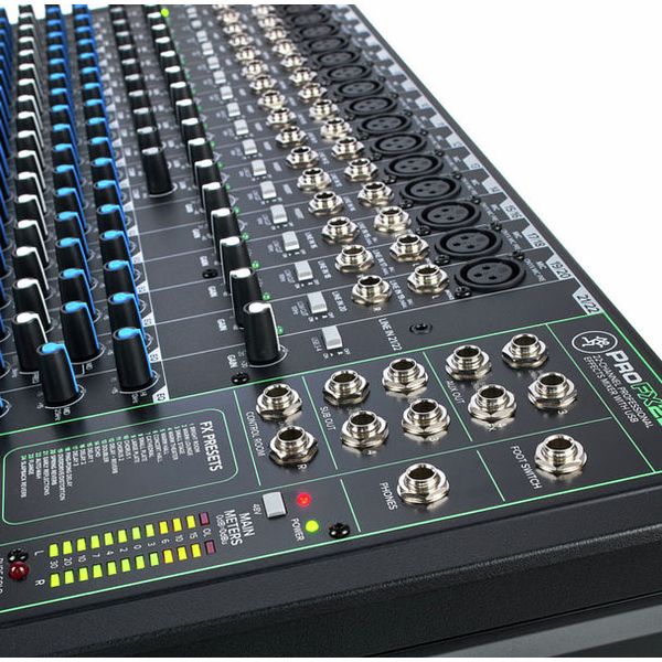 Mackie ProFX22v3