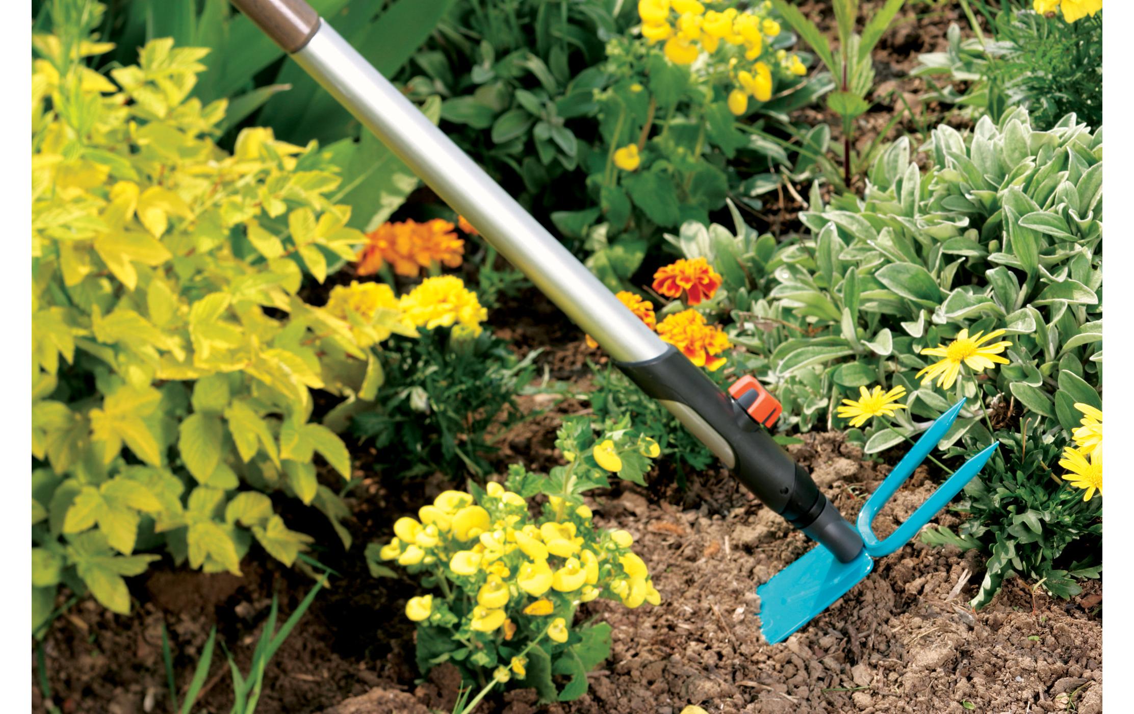 Hacke CombisystemZur pflanzenschonenden Gartenpflege