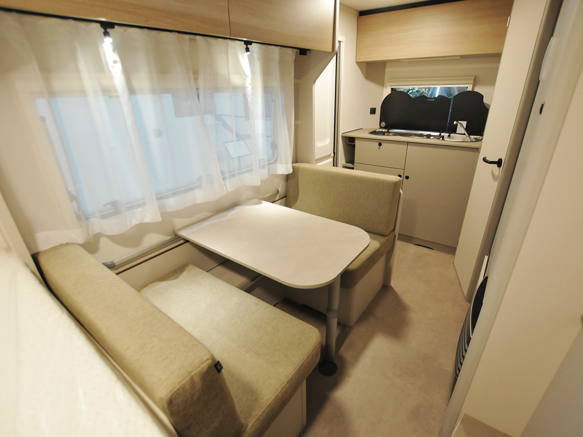 LMC Sassino 430 D 2025 caravan