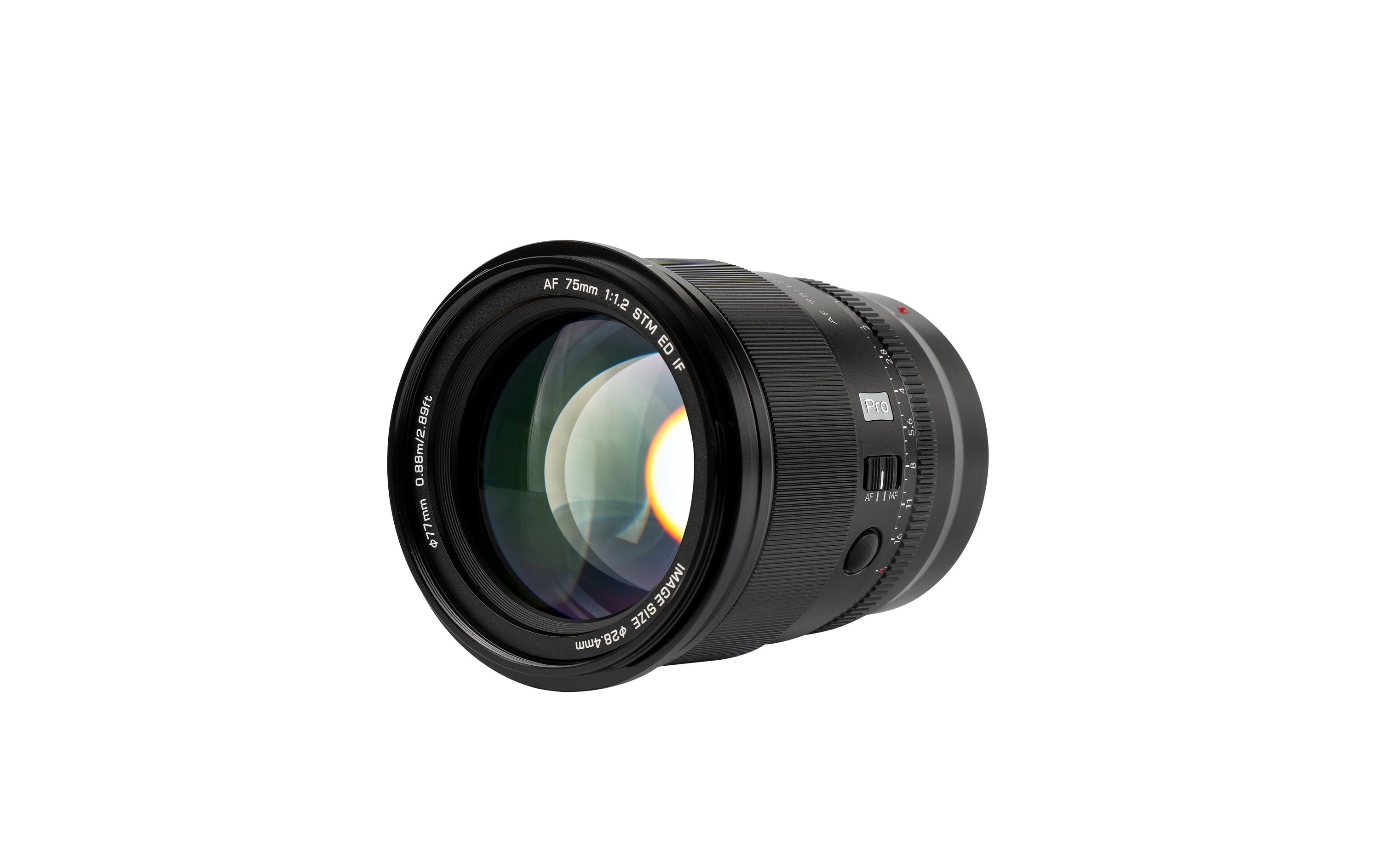 Festbrennweite AF 75mm F/1.2 – Nikon Z<br>APS-C-Prime-Objektiv mit Autofokus und grosser Blendenöffnung