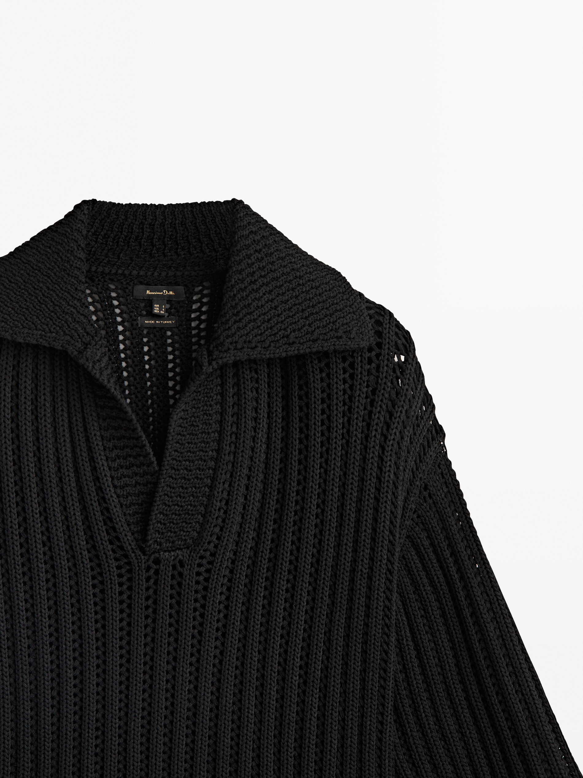 Polo cuello com estrutura em malha jersey - PRETO