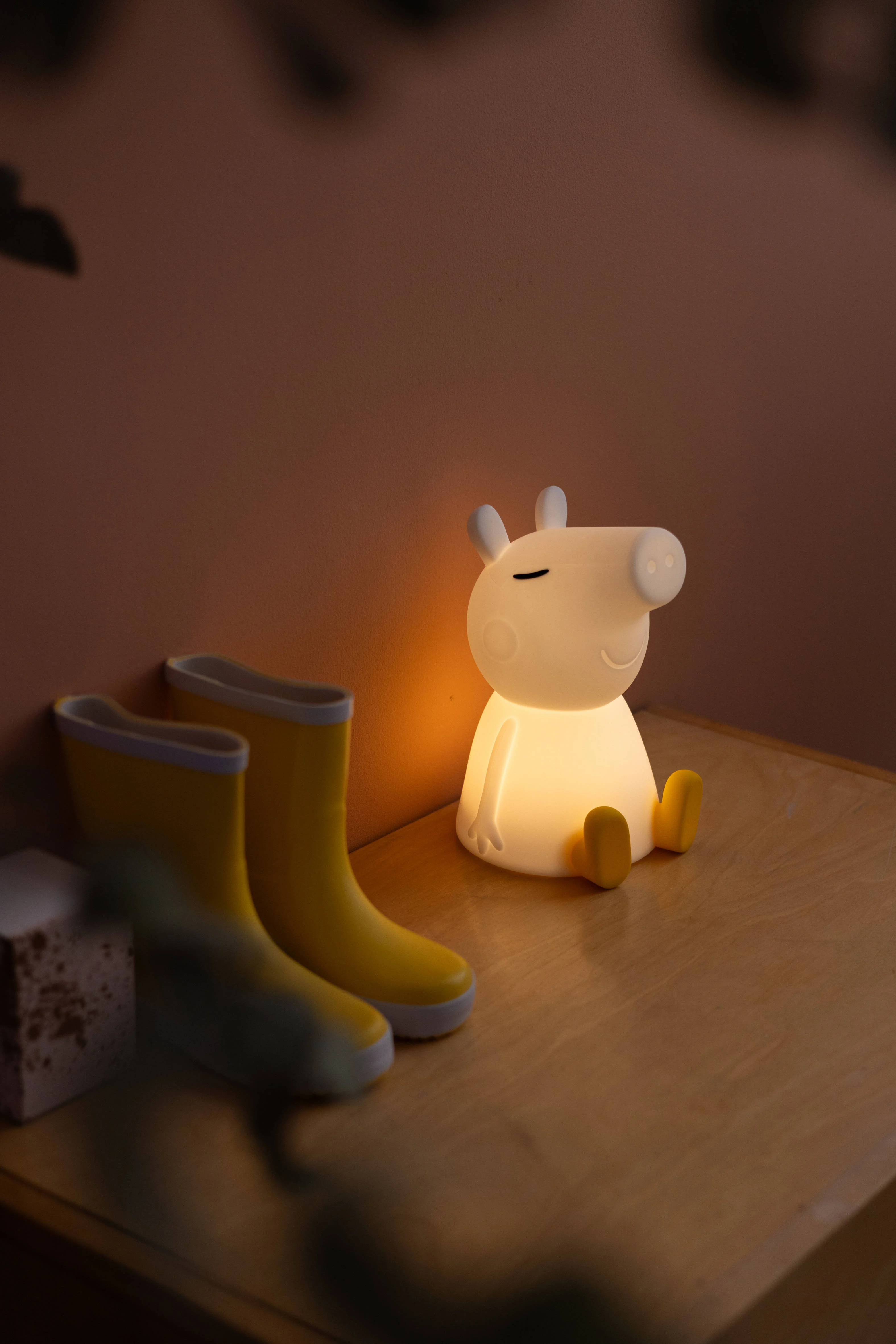 Mr Maria Peppa Pig First Light lamp