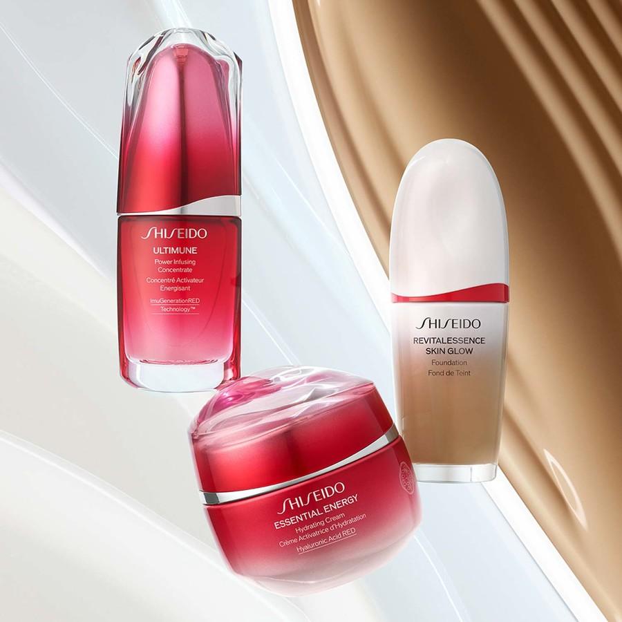 Shiseido RevitalEssence Skin Glow Foundation 550 30ml