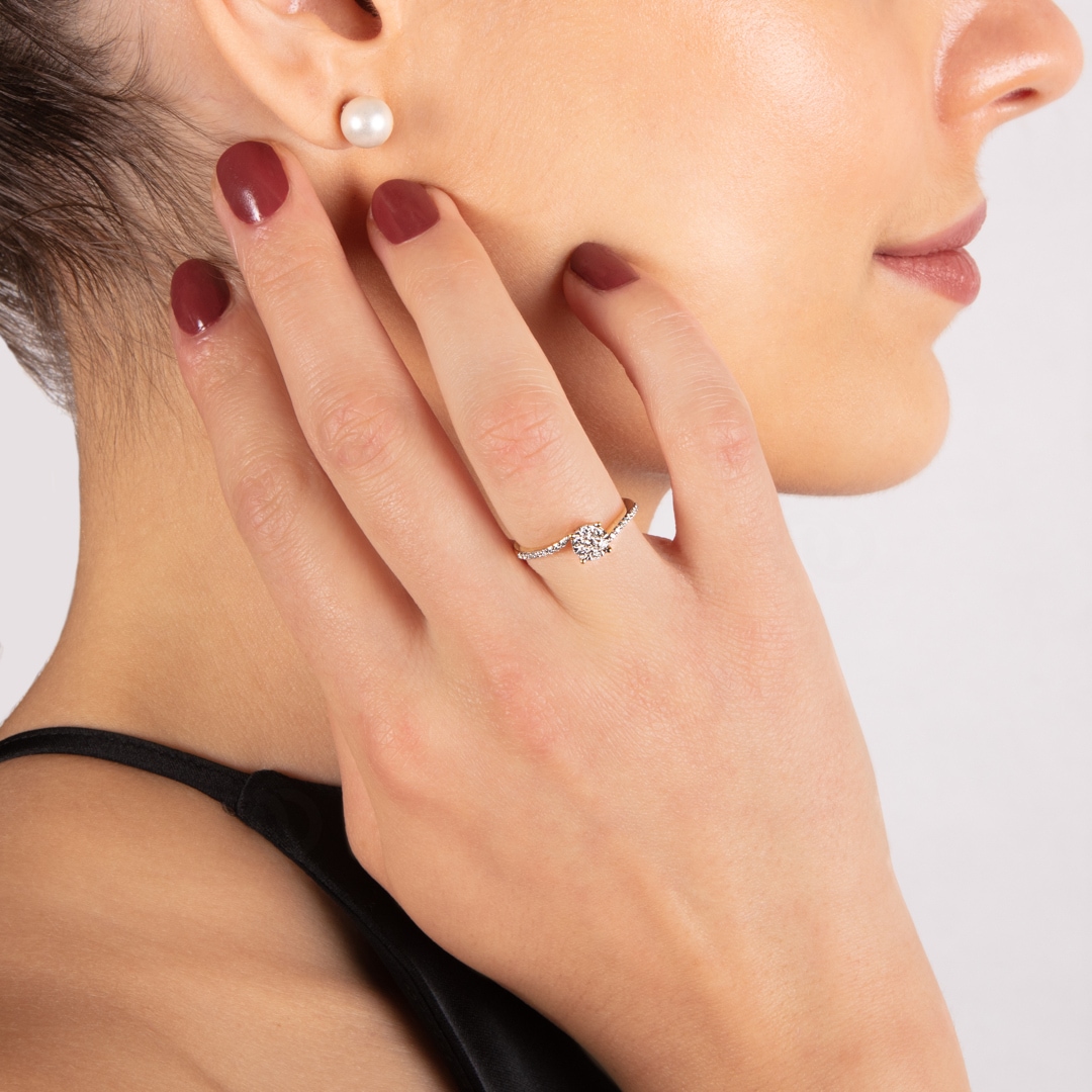 Verlobungsring 750/18 K Gelbgold mit Diamanten 0.22 ct H/si