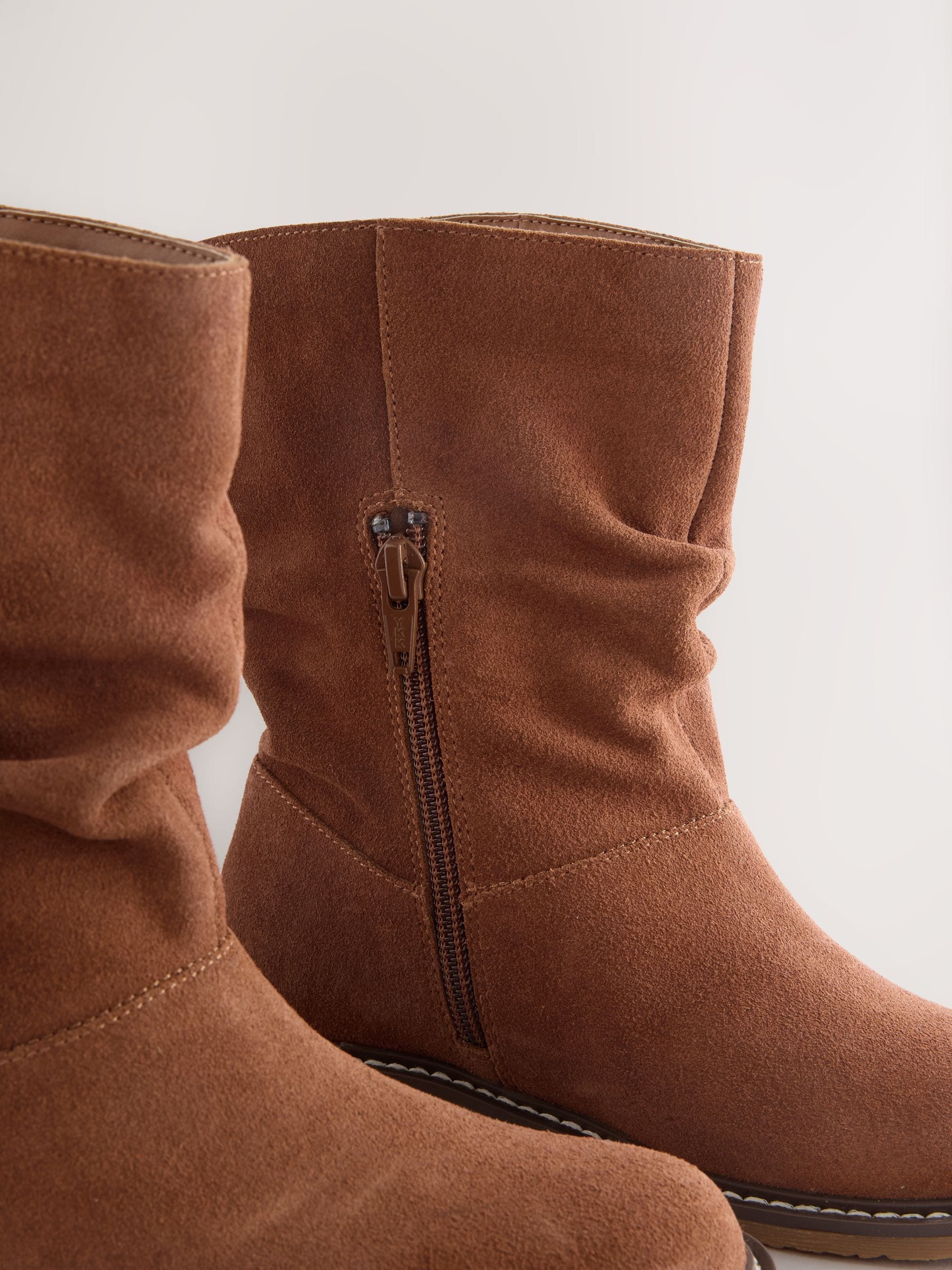Lichtbruin - Suede Water Repellent Slouch Boots