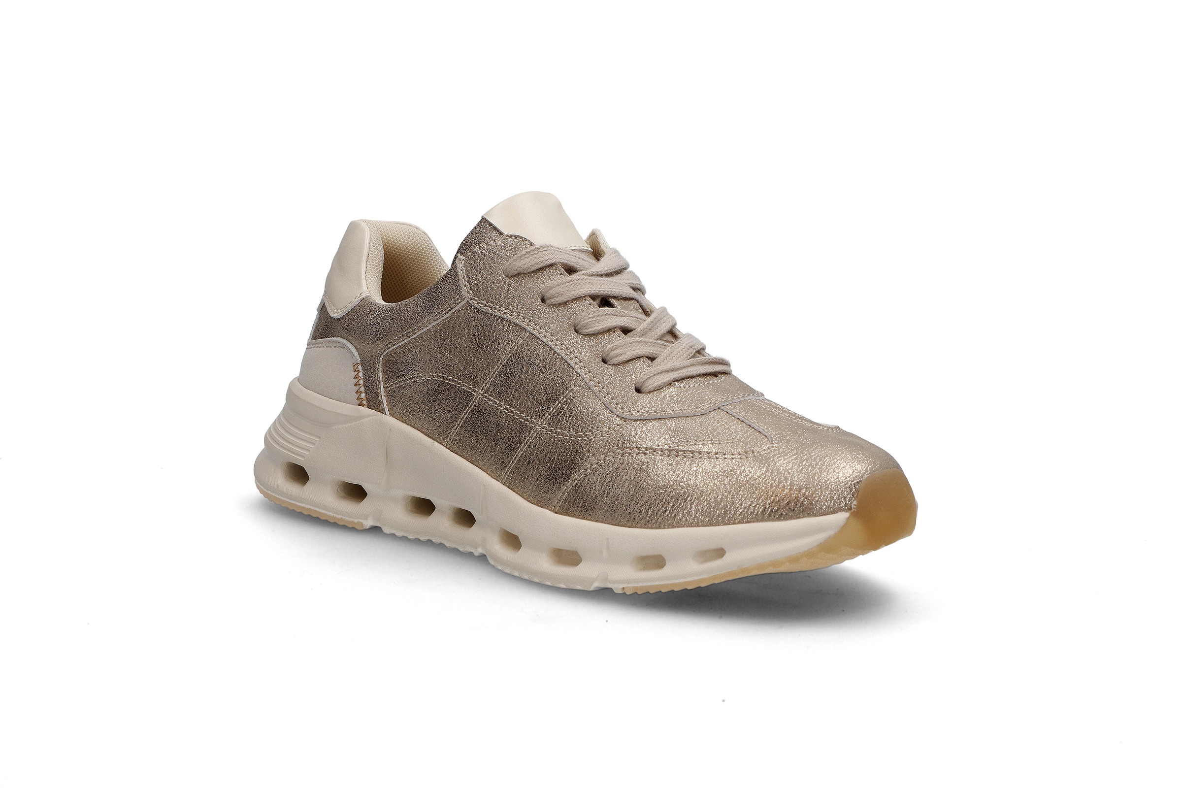 Sporty sneakers på trendy såle