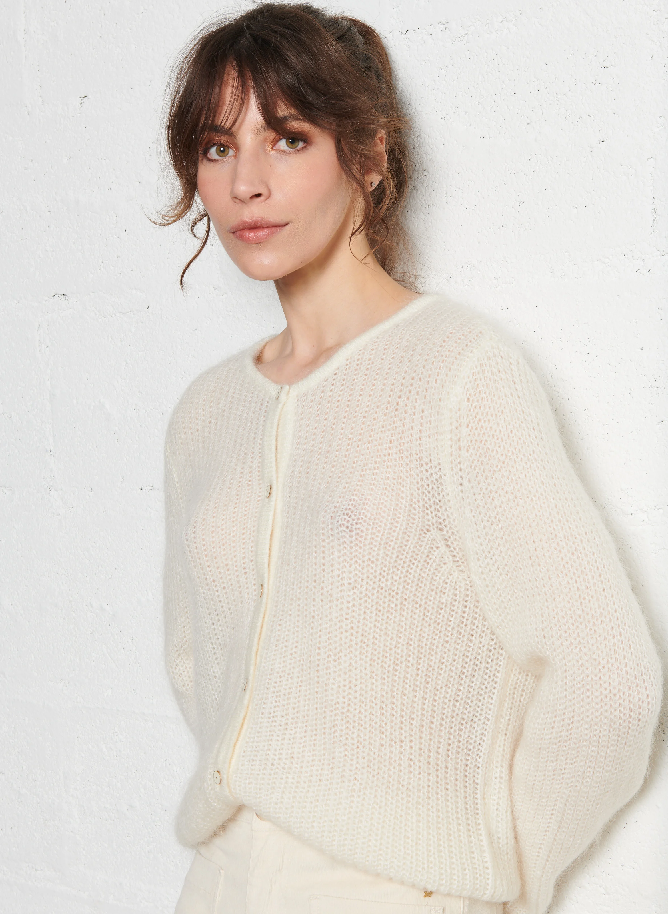 BULLY - Gilet col rond doit en maille | Blanc